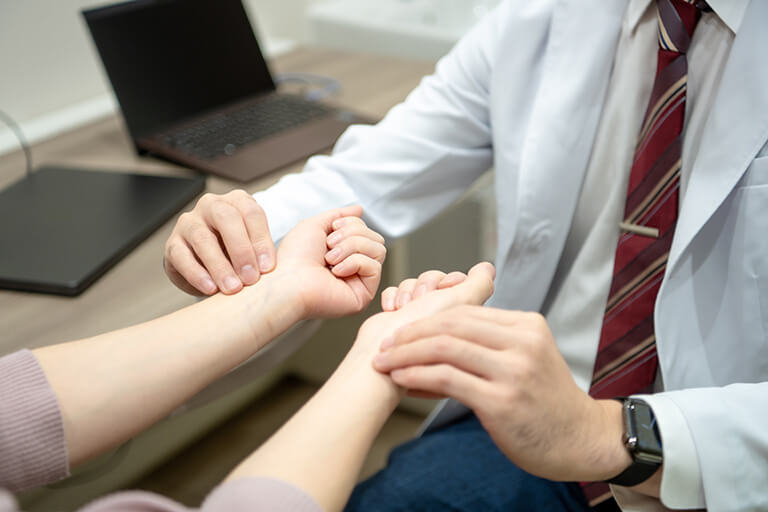 軽症から難治例まで様々なお悩みに幅広く対応